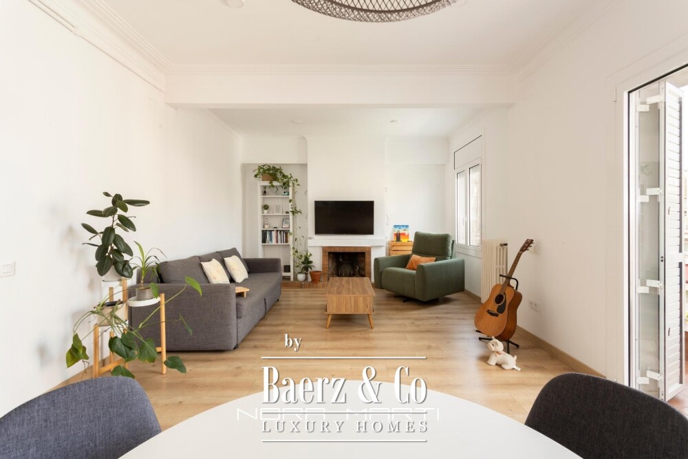 Apartment for sale in Eixample Dreta image