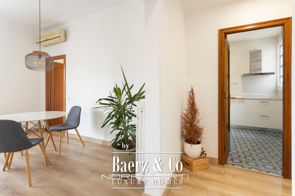 Apartment for sale in Eixample Dreta image