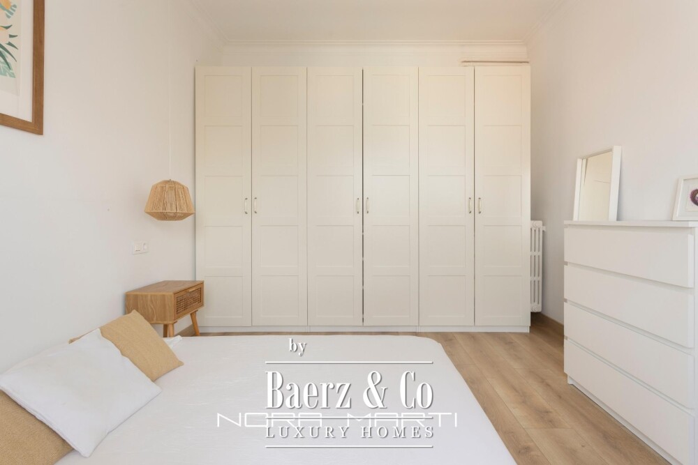 Apartment for sale in Eixample Dreta image