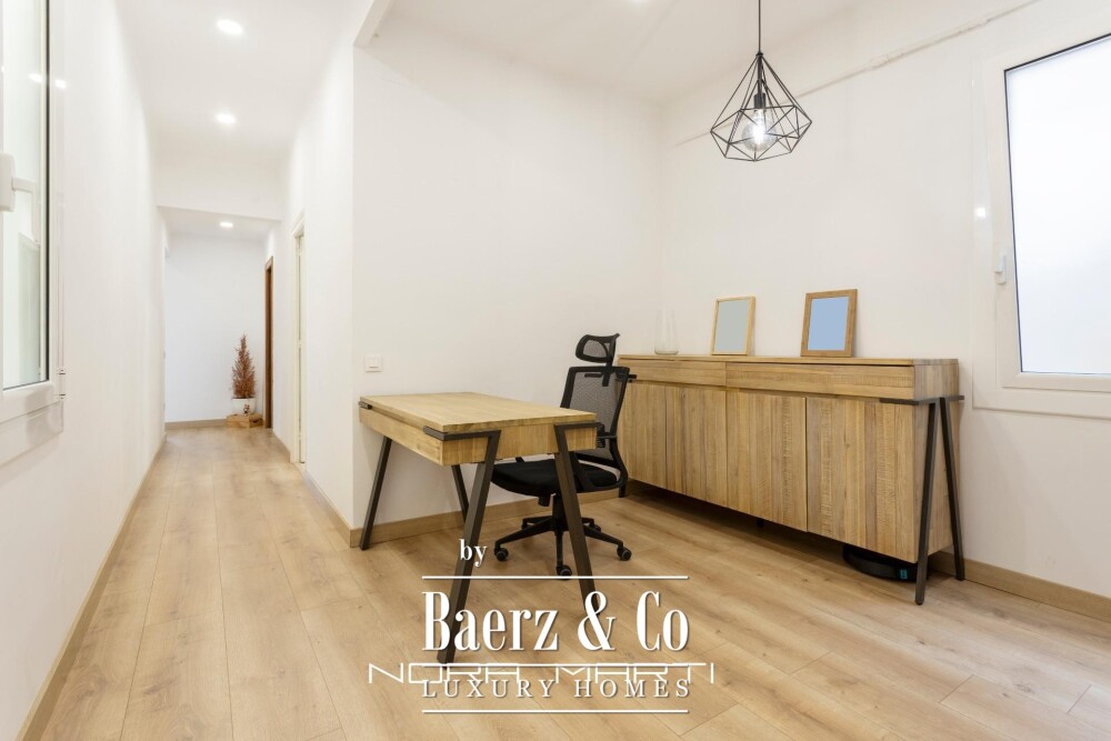 Apartment for sale in Eixample Dreta image