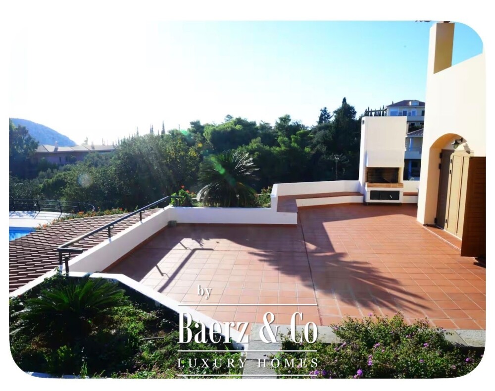 Anavyssos | Sea-View Villa with 200 m² Pool on 4,000 m² image