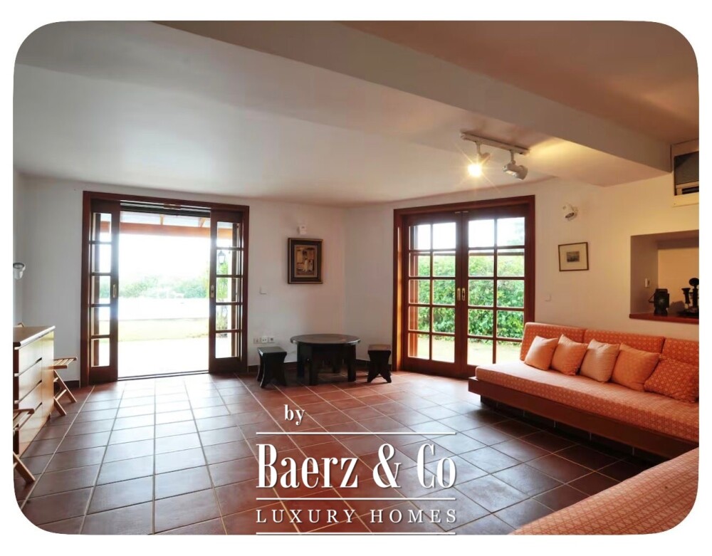 Anavyssos | Sea-View Villa with 200 m² Pool on 4,000 m² image