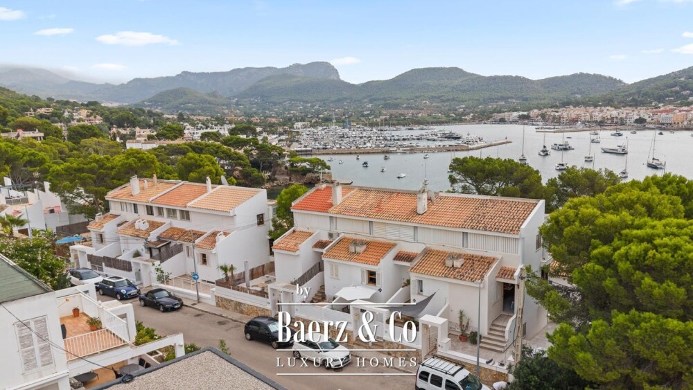 Renovated Beach House with pool and bay views in Port d’Andratx image