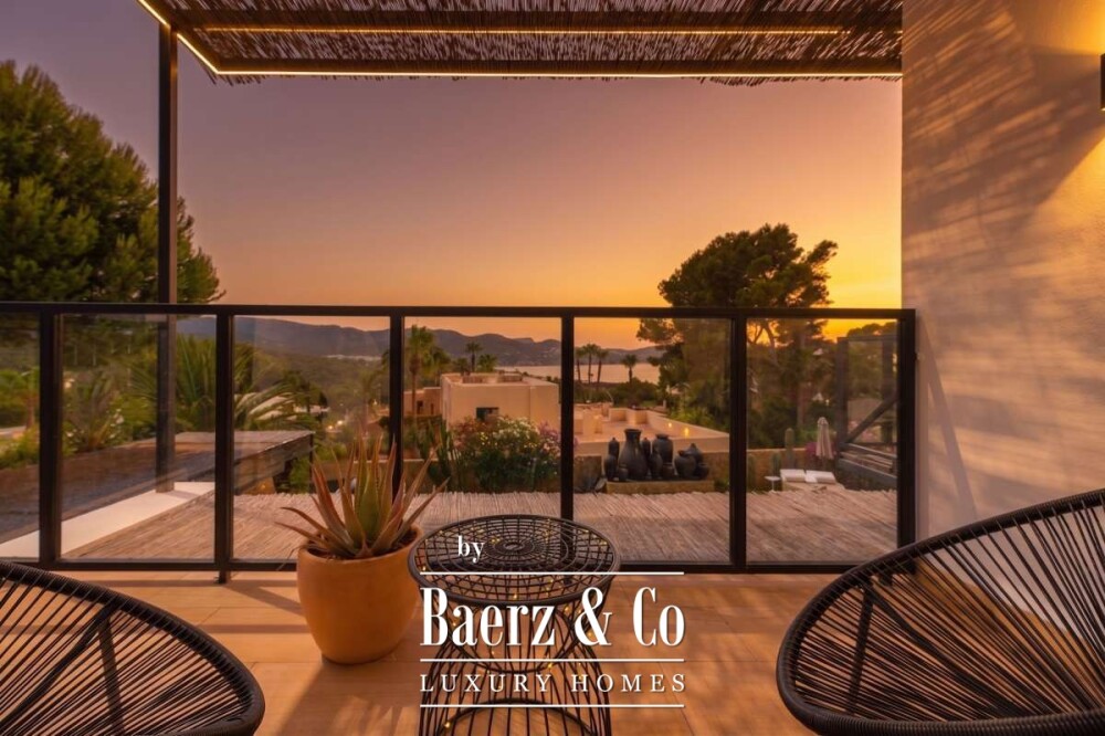Beautiful luxury home in Cala Conta, Cala Conta image