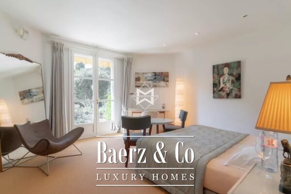 photo 12 Beautiful architect's property in a lush environment