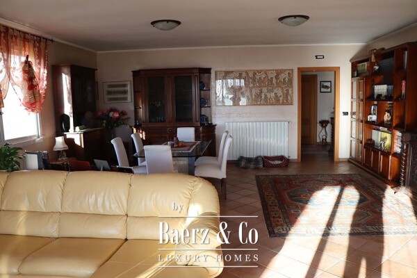 photo 28 Villa for sale 244 m²