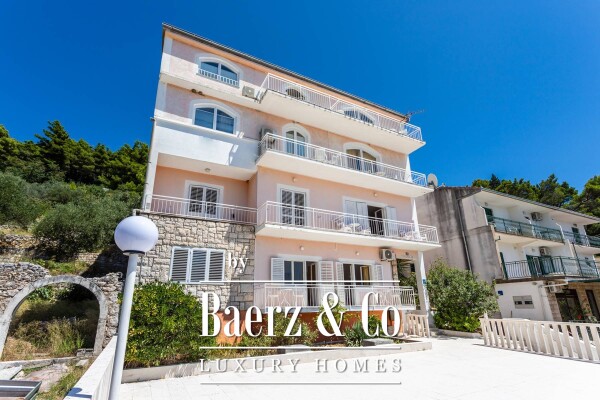 photo 39 Drvenik, exceptional property – multi-apartment house in the first row to the sea