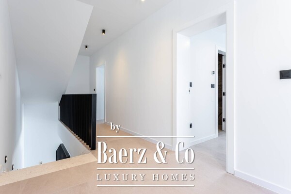 photo 25 Brela, an imposing villa with a panoramic view