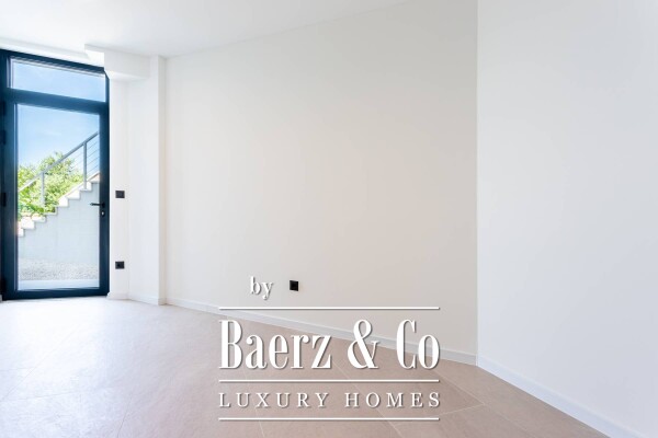 photo 27 Brela, an imposing villa with a panoramic view