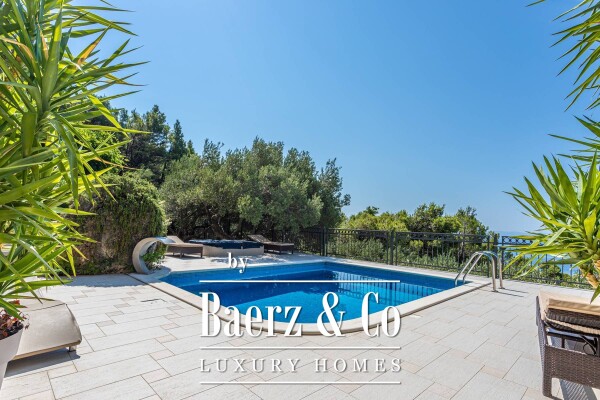 photo 8 Brela beautiful house with swimming pool and panoramic view