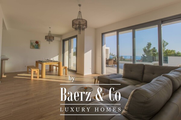 photo 9 Makarska, attractive villa with panoramic sea views