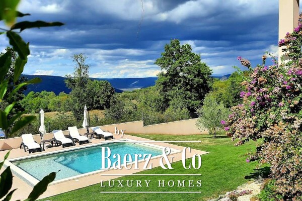 photo 5 Istria, Rakalj, beautiful villa with pool and sea view, 1000 m2 of land