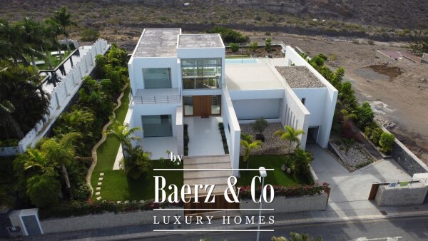 photo 4 Exquisite Newly Built Villa in the Most Prestigious Area of Southern Tenerife