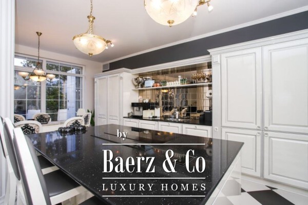 photo 2 Rovinj, beautiful villa in the center of Rovinj, sea view NKP 400 m2