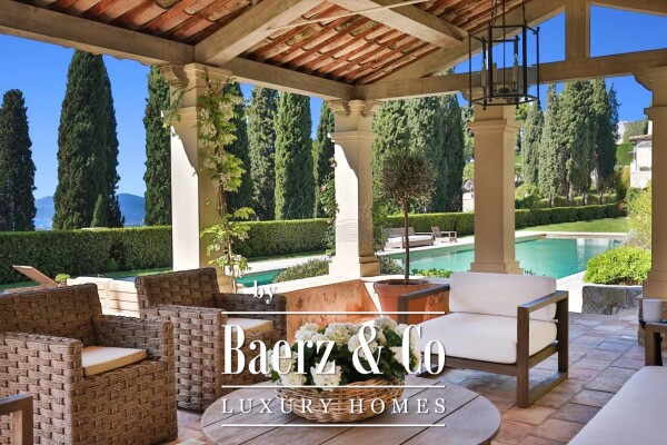 photo 8 Mougins - Situated ath the heart of the renowned village of Mougins