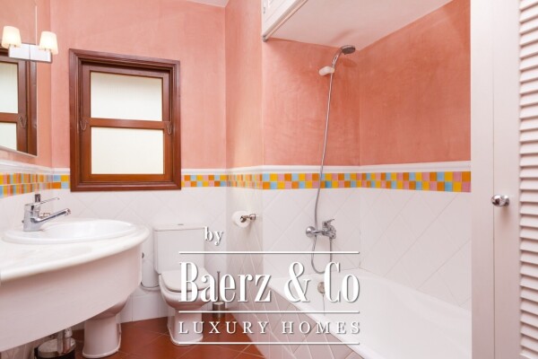 photo 22 LOVELY VILLA WITH SEA VIEWS IN CALAN BRUT