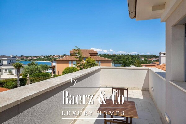 photo 17 Istria, Banjole, beautiful villa NKP 277 m2 on a large garden, 300 m from the sea