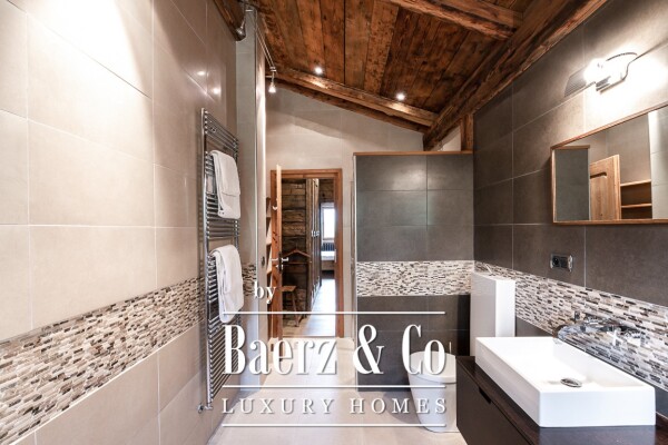 photo 13 Charming Chalet Near the Golf course