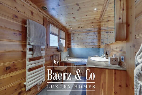 photo 7 8 ROOM CHALET - MAGNIFICENT VIEW