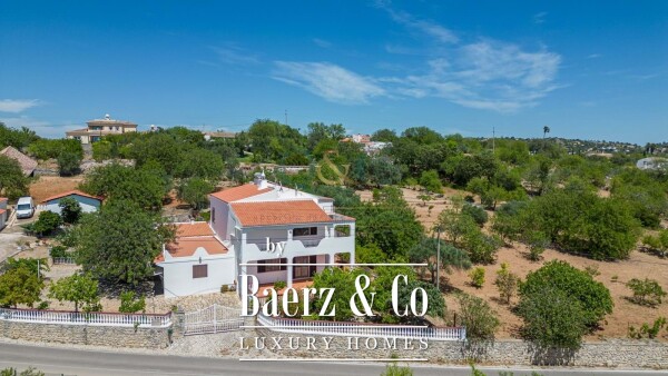 photo 1 Beautiful luxury home in Loulé (São Sebastião), Vale Telheiro