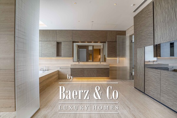 photo 21 Super Luxury | Penthouse | Vacant