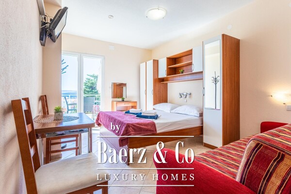 photo 21 Promajna, apartment house near the sea