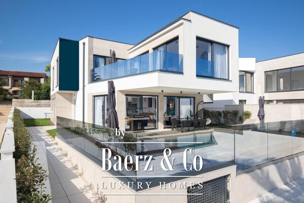 photo 42 Medulin, a beautiful villa of 350 m2, only 6 m from the sea with an fascinating view