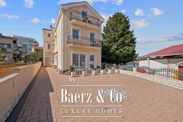 photo 1 Pašman, Kraj, apartment villa by the sea