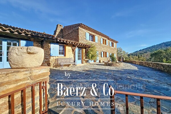 photo 2 charming Provencal 16th century farmhouse with stunning view