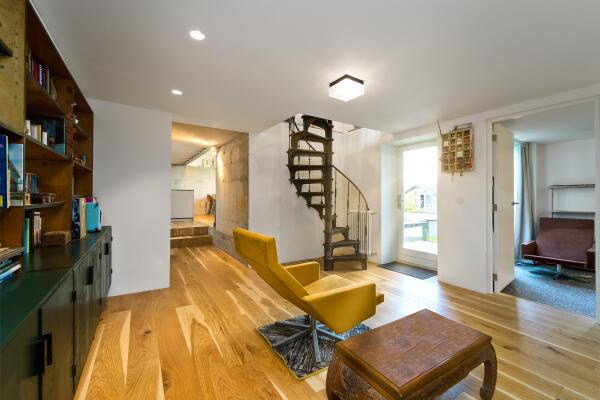 photo 17 Oostzanerdijk 92