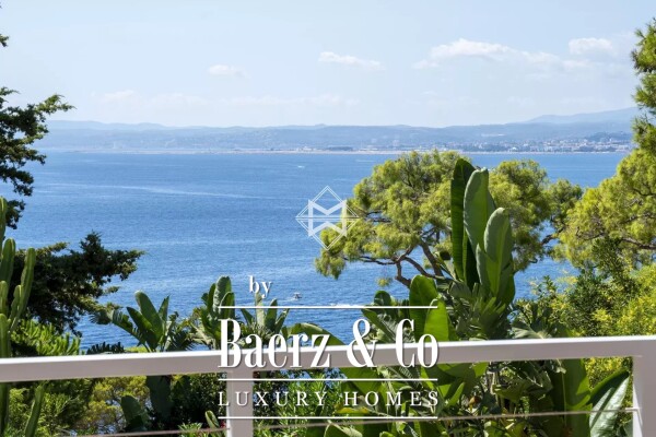 photo 14 Contemporary Villa with Sea View in St Jean Cap Ferrat