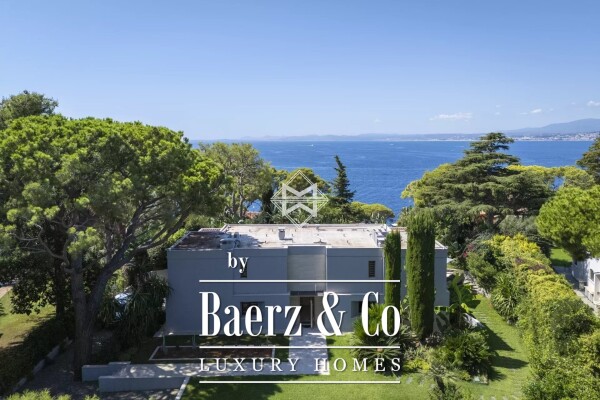 photo 19 Contemporary Villa with Sea View in St Jean Cap Ferrat