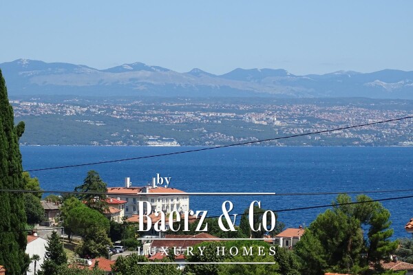 photo 2 Lovran, penthouse with garden and terraces, covering an area of 204.78 m²