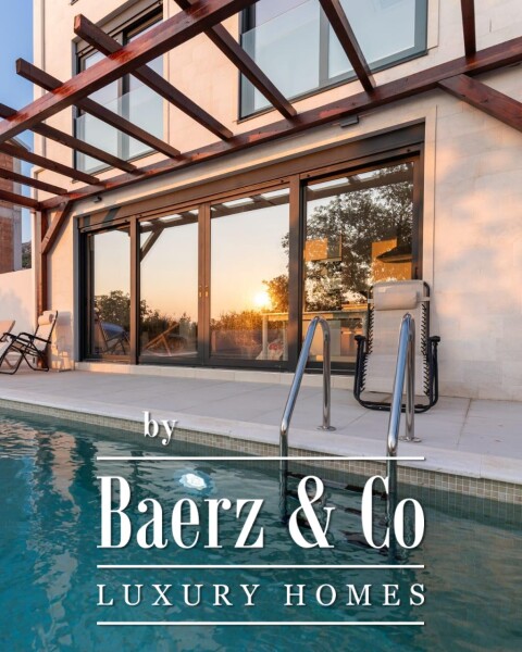 photo 9 Luxury Three Bedroom Villa in Sveti Stefan