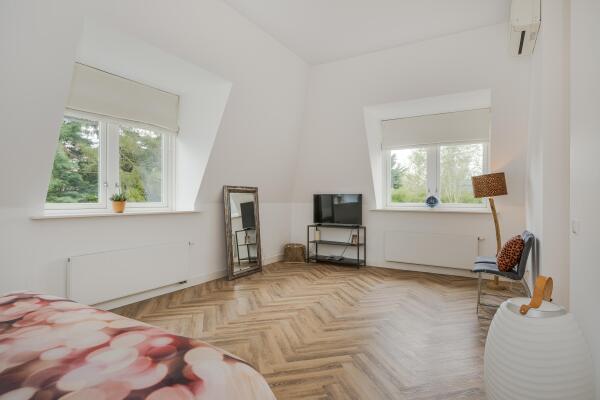 photo 38 van Brouchovenlaan 6