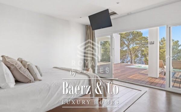 photo 6 Beautiful luxury home in Cala moli