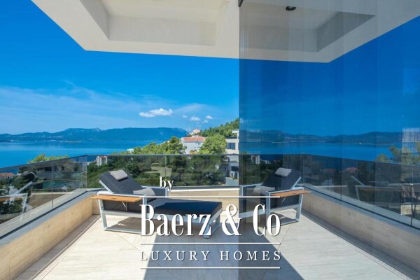 photo 8 Komarna, luxurious modern villa with pool and sea view