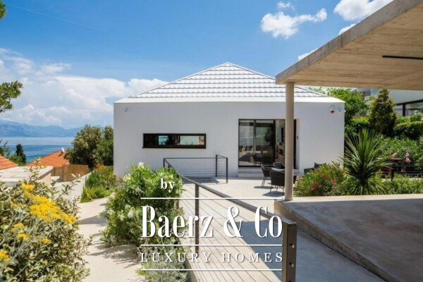 photo 4 The island of Brač, Sutivan - a modern villa with a beautiful view