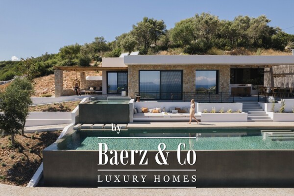 photo 3 1235544 - Villa For sale, Lefkada, 251,23 sq.m., €1.950.000