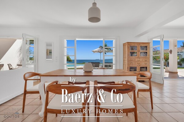 photo 8 Villa Imposing