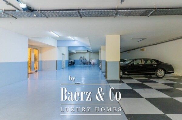 photo 18 Exclusive 8-Bedroom Luxury Villa in Emirates Hills, Dubai