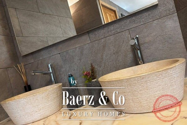 photo 104 Villa for sale 166 m²