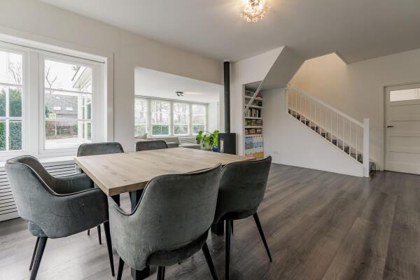 photo 11 Nieuw-Loosdrechtsedijk 60