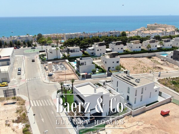 photo 3 Beautiful luxury home in Orihuela Costa