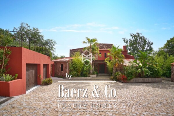 photo 19 Modern waterfront property