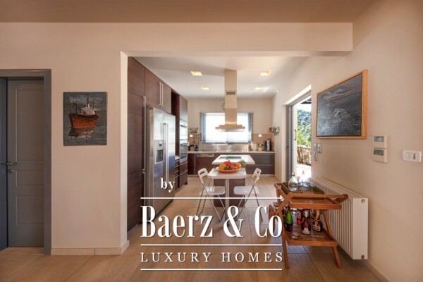 photo 9 (For Sale) Residential Villa || Korinthia/Solygeia - 300 Sq.m, 4 Bedrooms, 2.000.000€