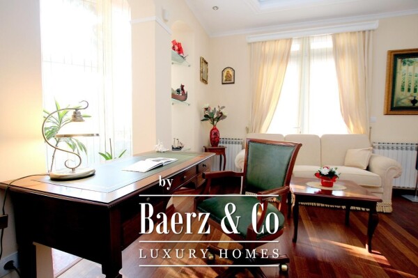 photo 19 Beautiful Villa next to the Sea in Sveti Stefan