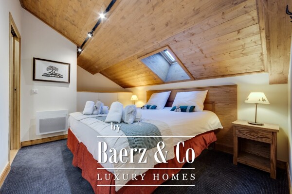 photo 8 TWO BEDROOMS AND MEZZNINE APARTMENT - SOUTH FACING