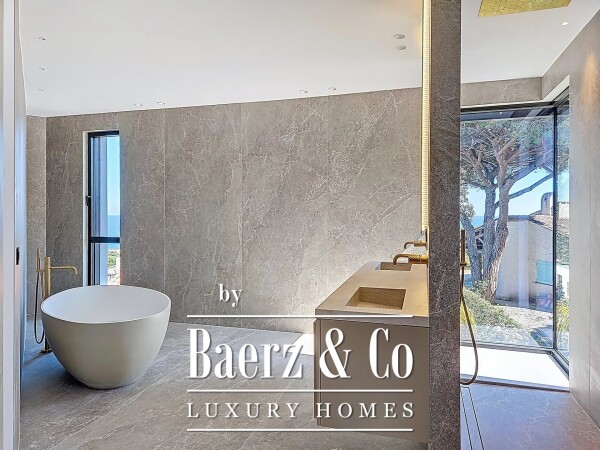 photo 6 Sea view villa - Contemporary & Elegance