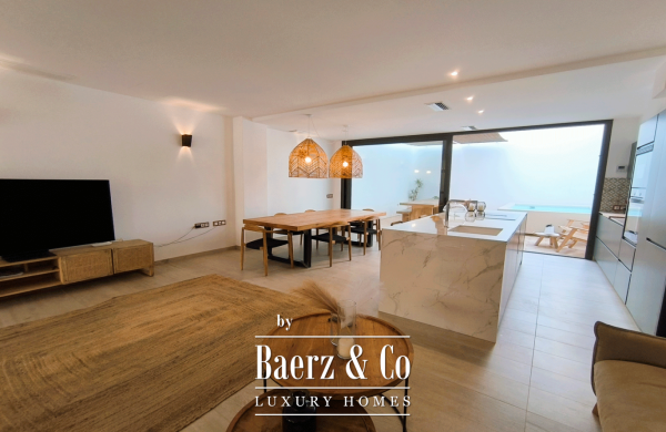 photo 2 A HOUSE NESTLED IN THE HEART OF CIUTADELLA DE MENORCA, A GENUINE LUXURY RETREAT THAT BLENDS STYLE, COMFORT, AND A PRIME LOCATION.